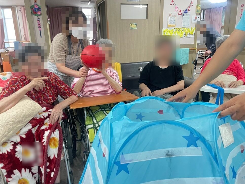 공 던지기 활동